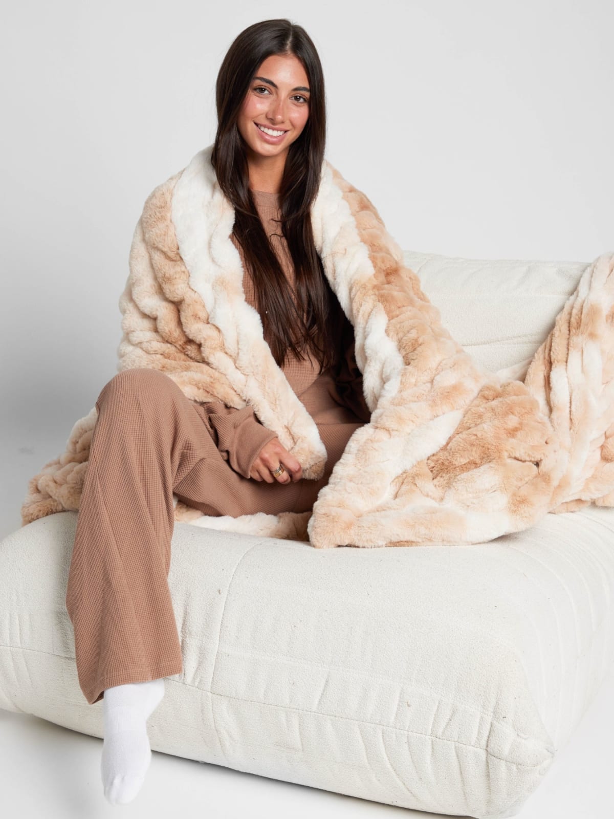 Hushmere Faux Fur Throw